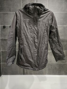 Sporty Waterproof Jacket